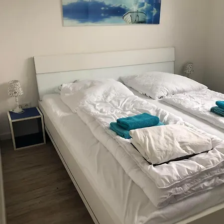 Louisa Sophie アパート